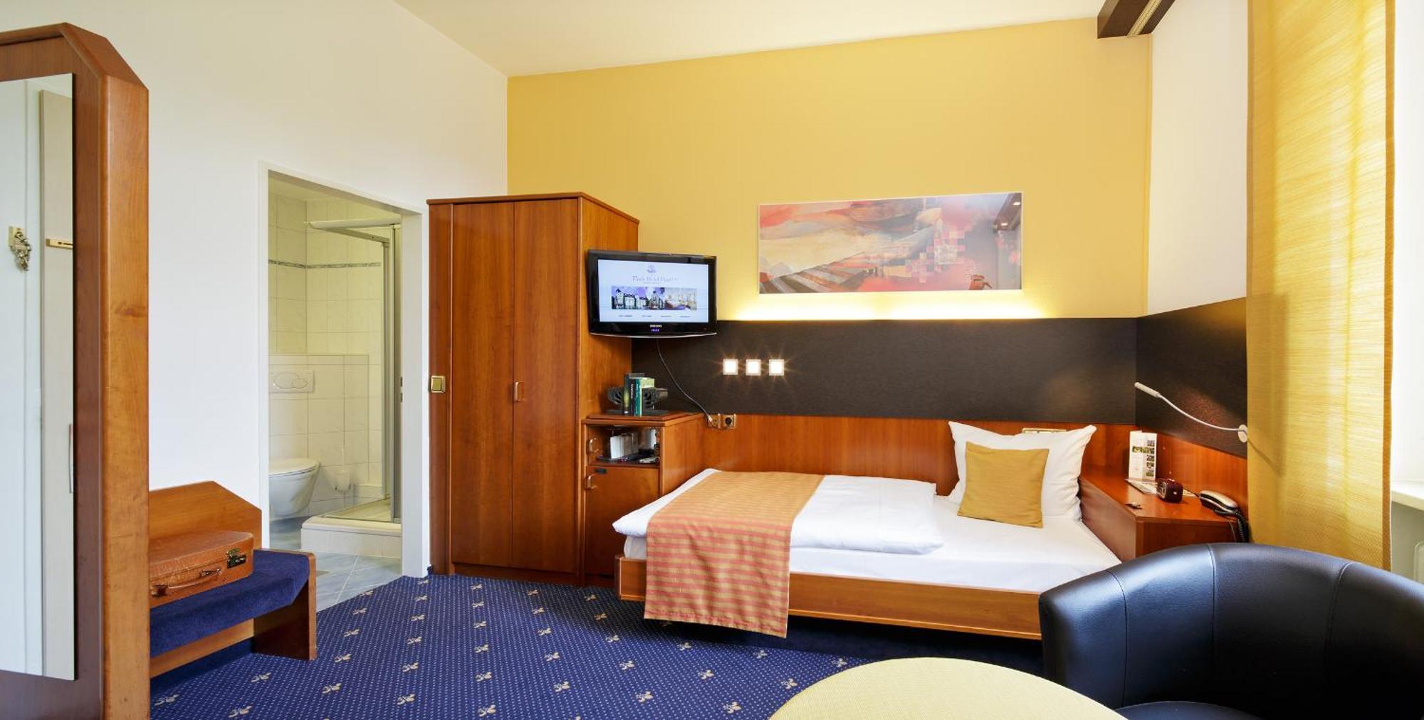 Park Post Hotel 4*