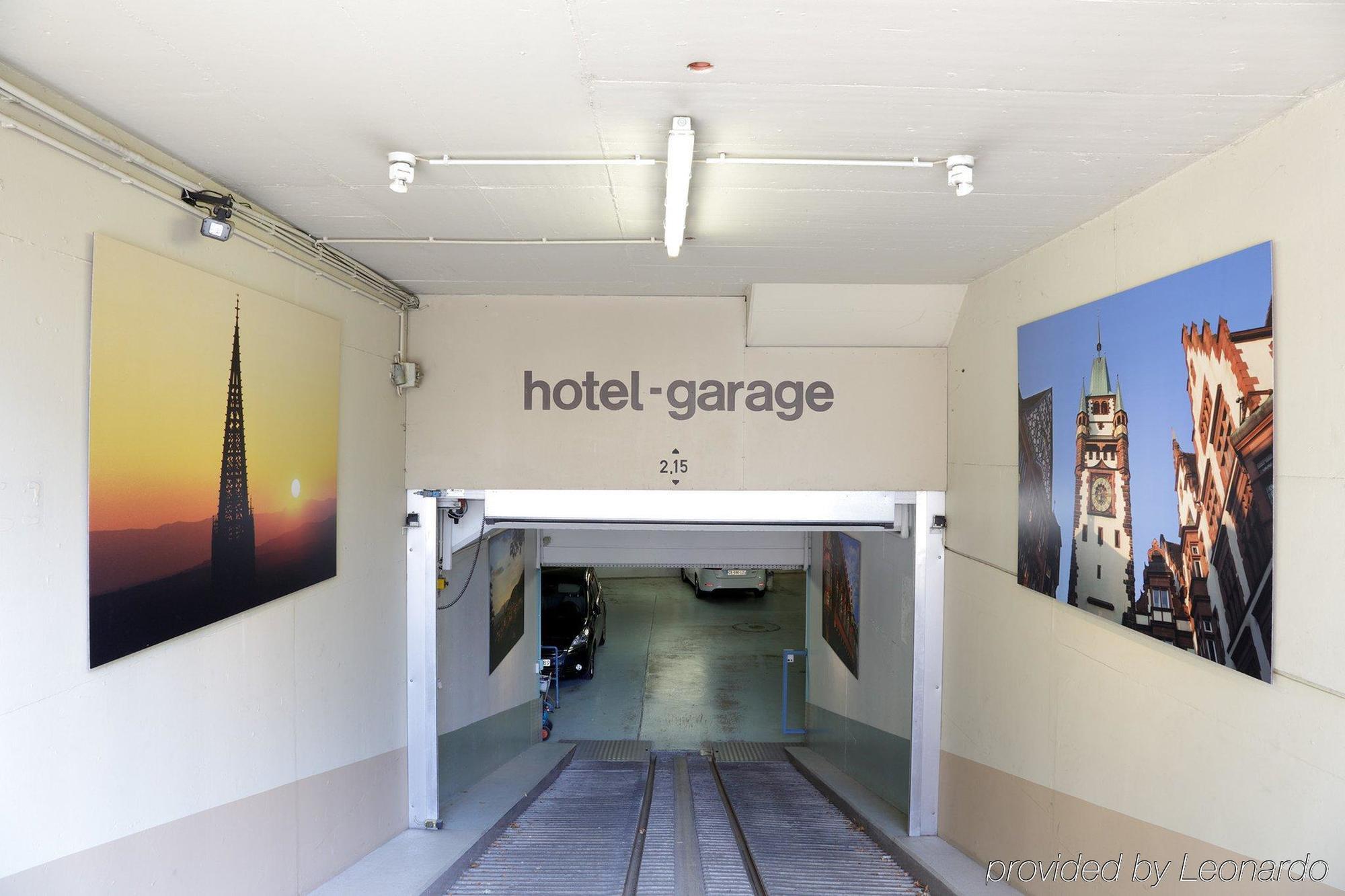 Park Post Hotel 4*